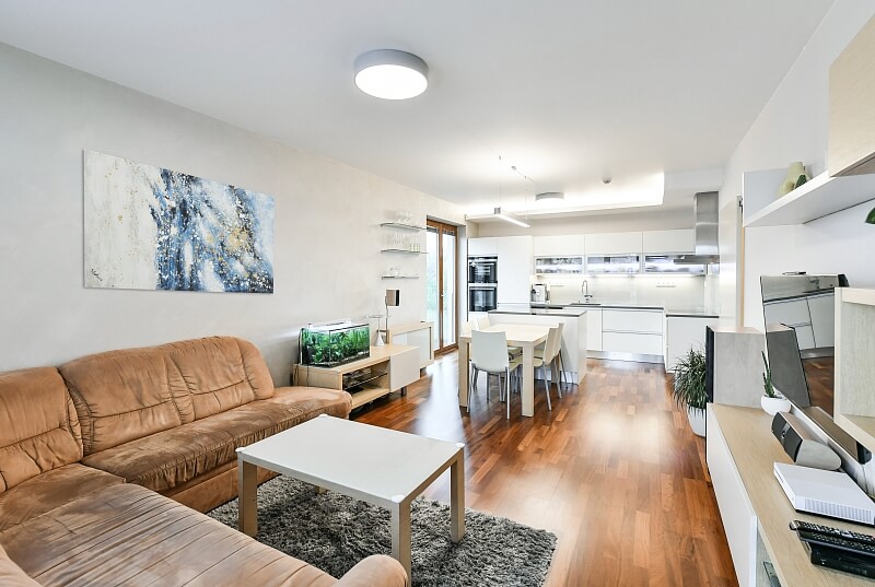 V Třešňovce, Hrdlořezy - Prague 9 | Sale, Apartment Two-bedroom (3+kk), 101 m²