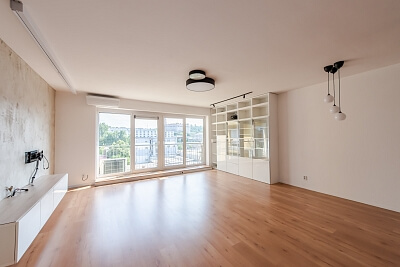 Na Harfě, Vysočany - Prague 9 | Rent, Apartment One-bedroom (2+kk), 86 m²