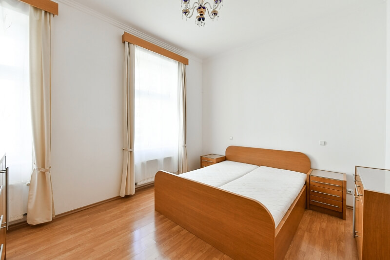 Na Kozačce, Vinohrady - Prague 2 | Rent, Apartment Two-bedroom (3+kk), 88 m²
