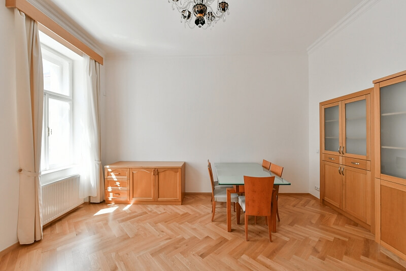 Na Kozačce, Vinohrady - Prague 2 | Rent, Apartment Two-bedroom (3+kk), 88 m²