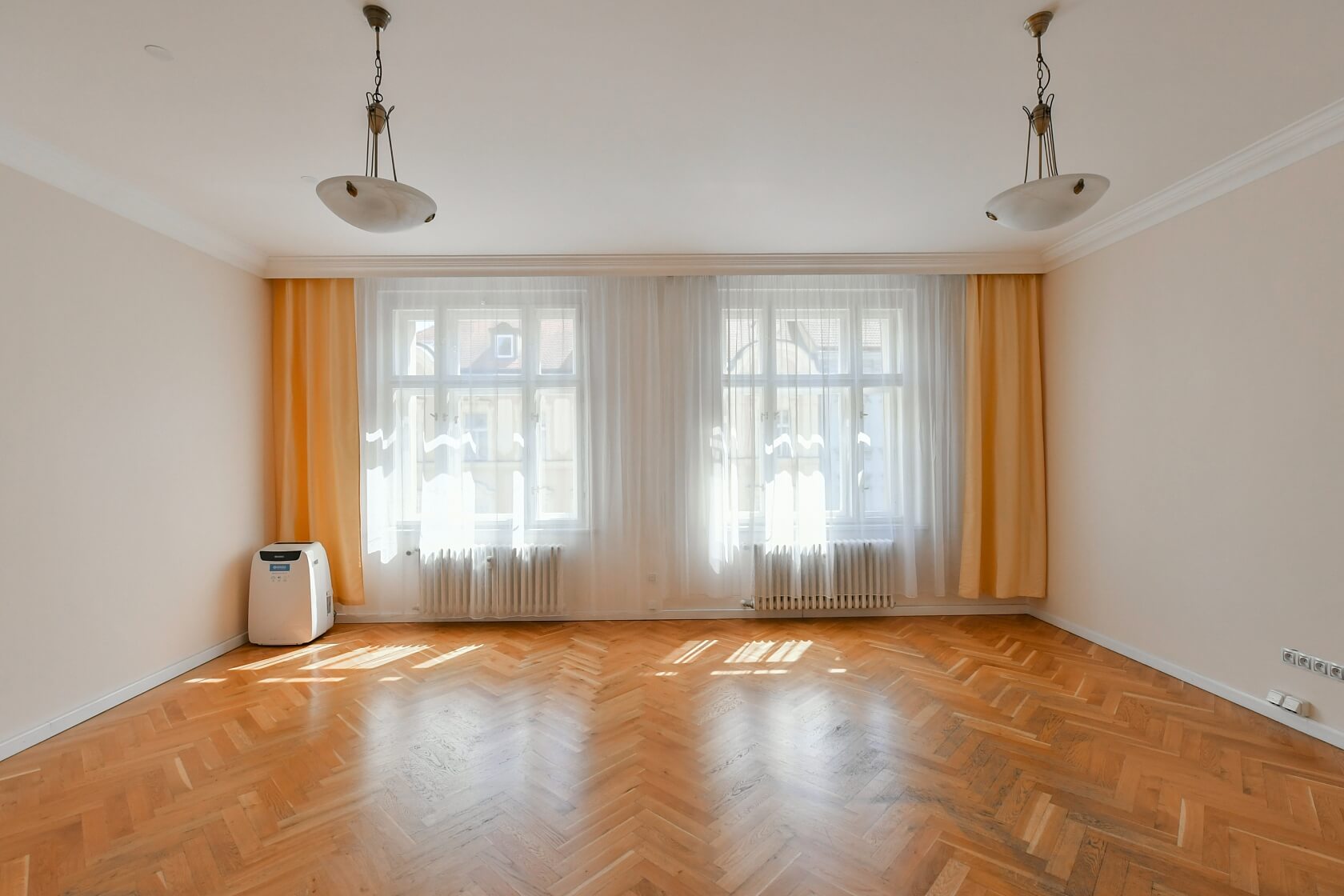 Anny Letenské, Vinohrady - Prague 2 | Rent, Apartment Two-bedroom (3+kk), 121 m²