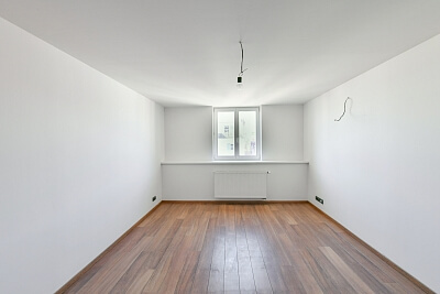 Jaromírova, Nusle - Prague 4 | Sale, Apartment Three-bedroom (4+kk), 162 m²