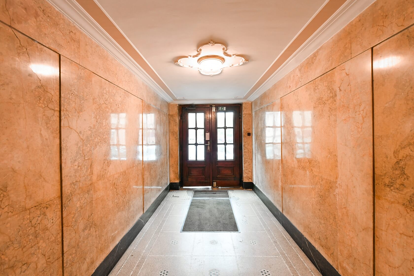 Podskalská, Nové Město - Prague 2 | Rent, Apartment Two-bedroom (3+1), 104 m²