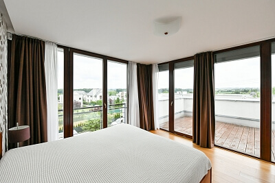 Jenská, Benice - Prague 10 | Sale, House Four-bedroom (5+kk), 252 m²