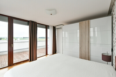 Jenská, Benice - Praha 10 | Prodej, Rodinný dům 5+kk, 252 m²