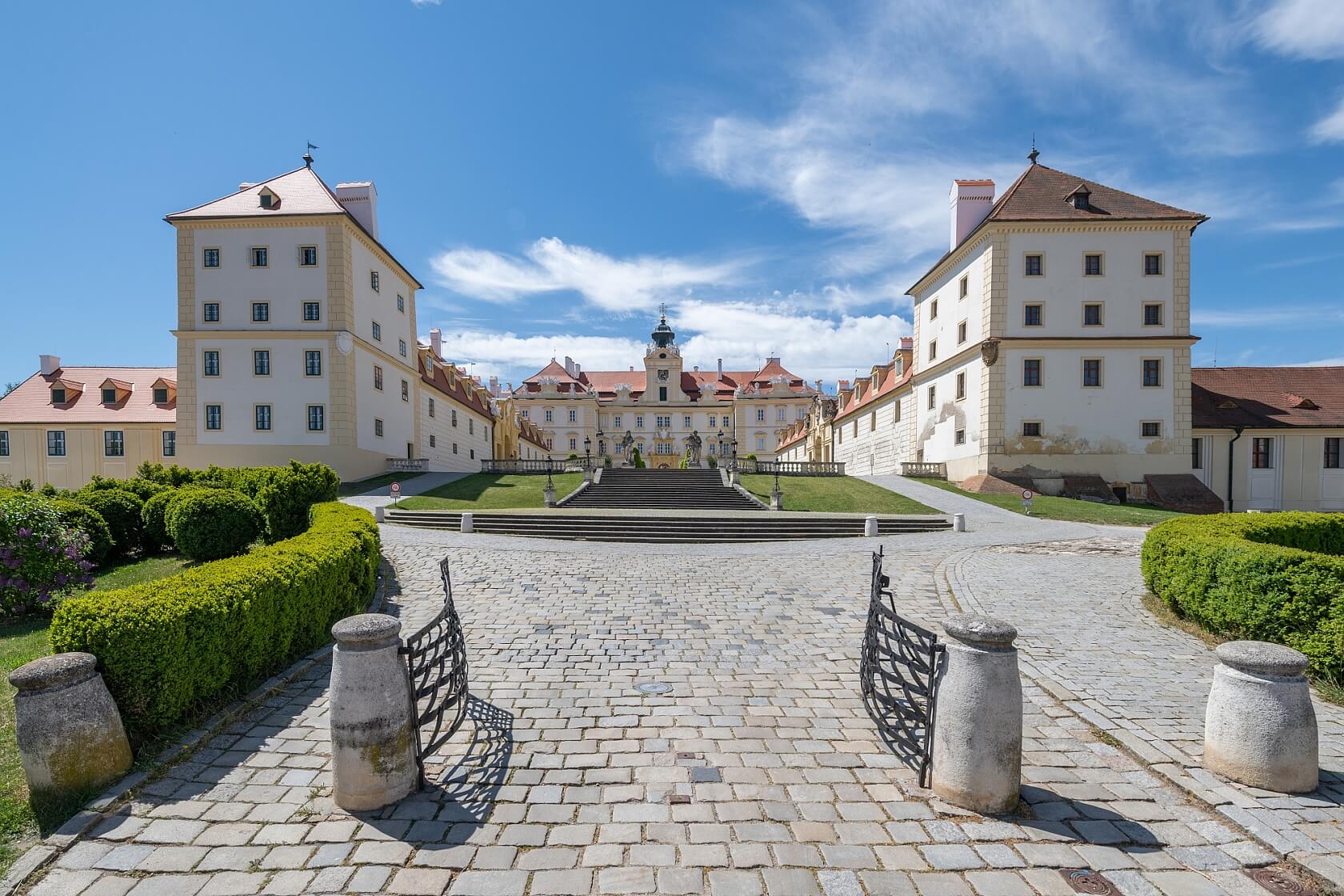 1. Máje, Valtice - Břeclav | Prodej, Rodinný dům 4+kk, 150 m²