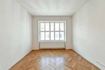 Janáčkovo nábřeží, Smíchov - Prague 5 | Rent, Apartment Two-bedroom (3+kk), 92 m²