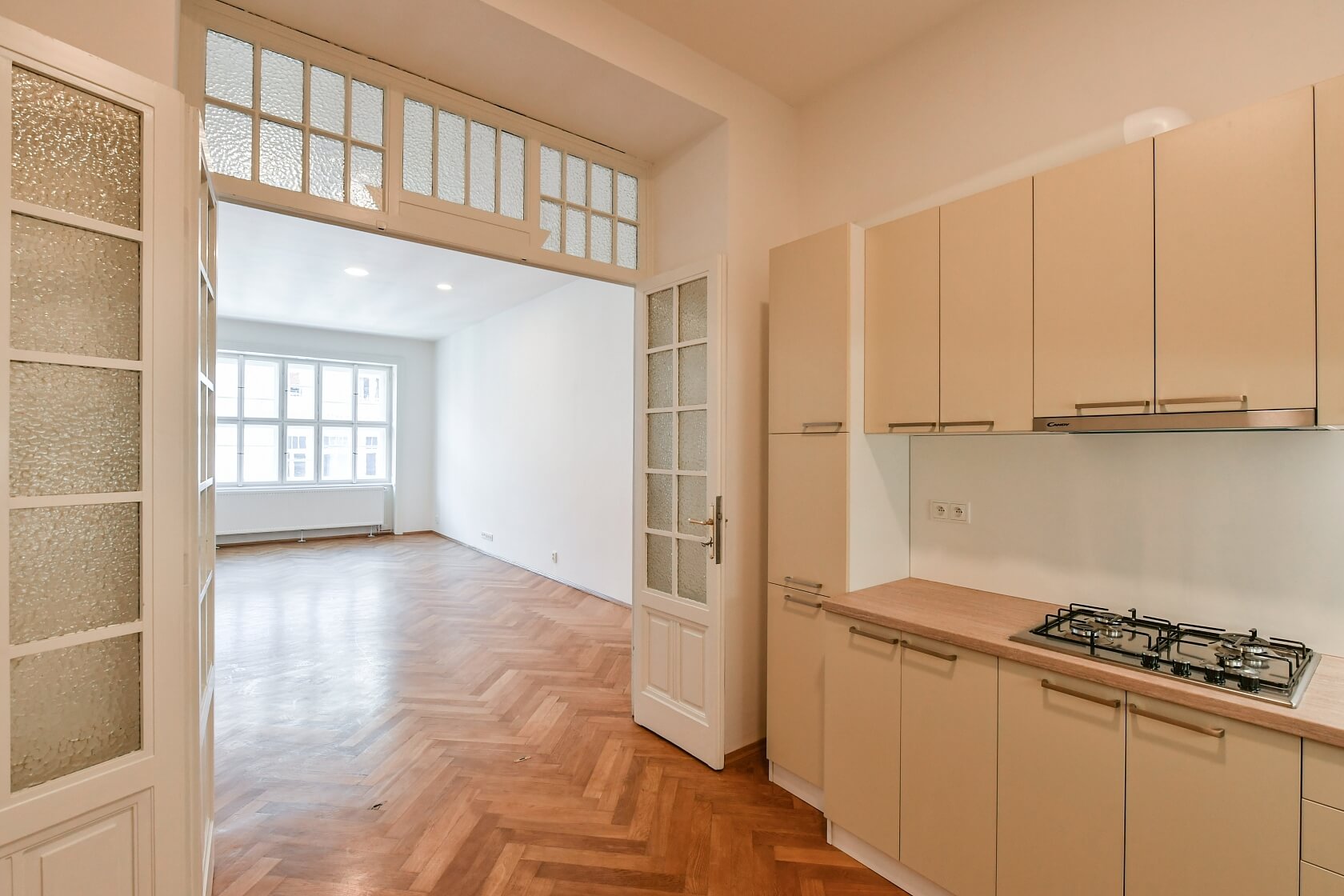 Janáčkovo nábřeží, Smíchov - Prague 5 | Rent, Apartment Two-bedroom (3+kk), 92 m²