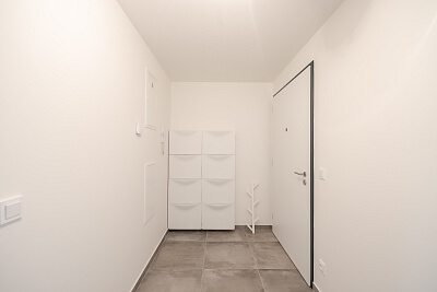Mezi Vodami, Modřany - Praha 4 | Pronájem, Byt 2+kk, 82 m²