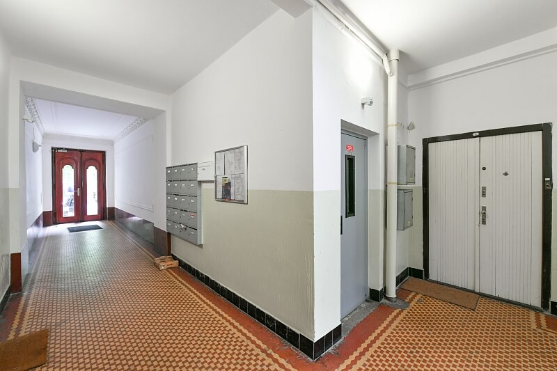 Lucemburská, Vinohrady - Praha 3 | Prodej, Byt 2+1, 46 m²