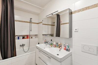 Kroftova, Smíchov - Prague 5 | Rent, Apartment Three-bedroom (4+kk), 100 m²