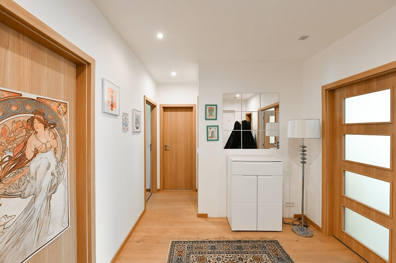 Kroftova, Smíchov - Prague 5 | Rent, Apartment Three-bedroom (4+kk), 100 m²