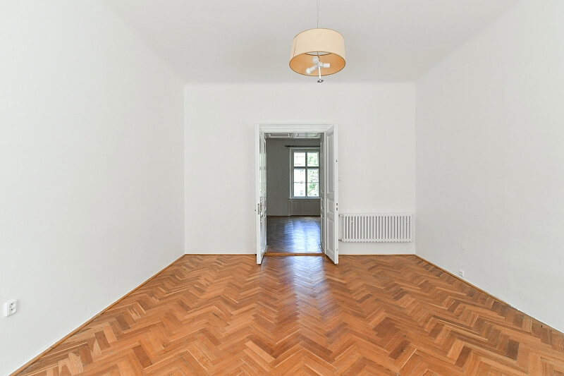 Vodní, Smíchov - Prague 5 | Rent, Apartment Three-bedroom (4+1), 145 m²