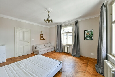 Školská, Nové Město - Prague 1 | Rent, Apartment Two-bedroom (3+1), 101 m²