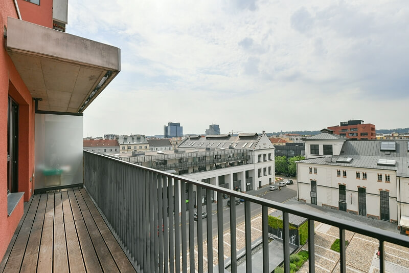 U Uranie, Holešovice - Praha 7 | Pronájem, Byt 2+kk, 73 m²