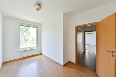 Makedonská, Střížkov - Prague 9 | Sale, Apartment Two-bedroom (3+kk), 74 m²