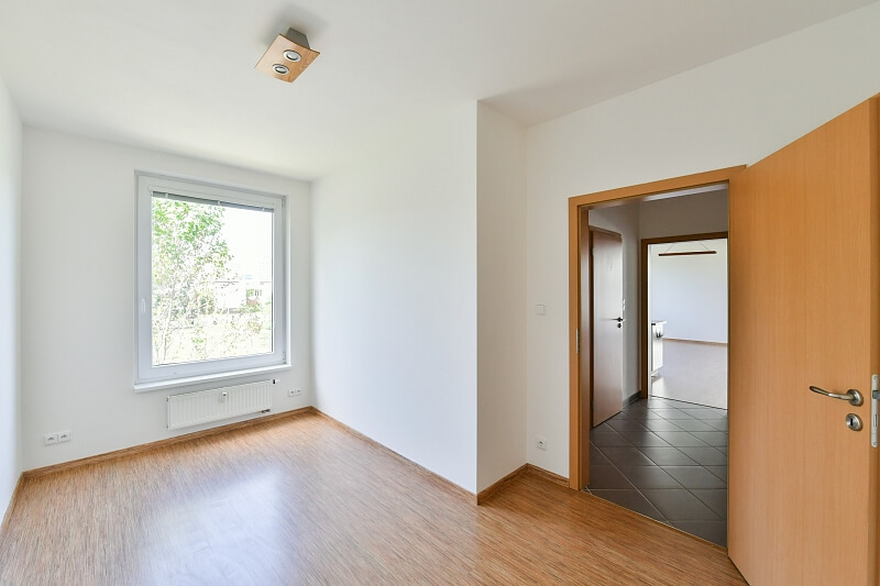 Makedonská, Střížkov - Prague 9 | Sale, Apartment Two-bedroom (3+kk), 74 m²