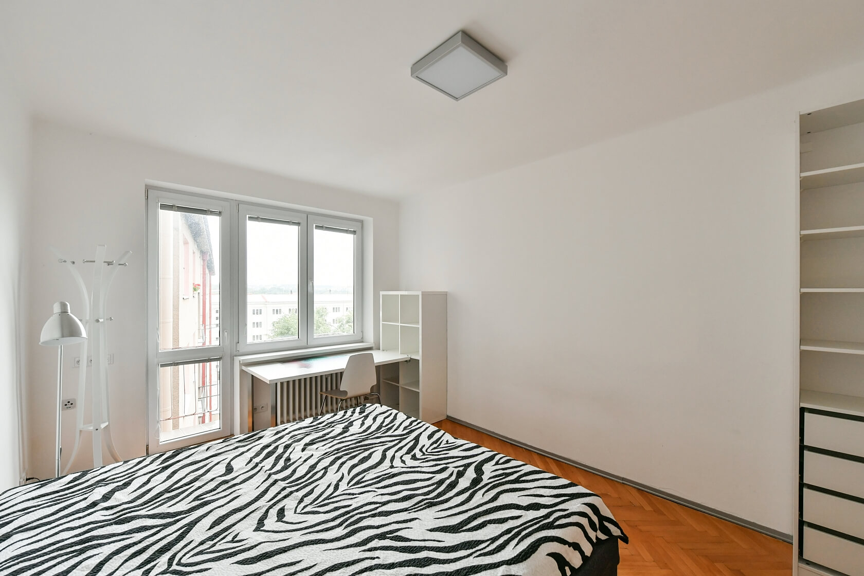 Kubánské náměstí, Vršovice - Prague 10 | Sale, Apartment One-bedroom (2+kk), 56 m²