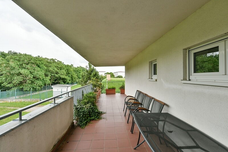 Chotovická, Kobylisy - Prague 8 | Rent, Apartment Four-bedroom (5+kk), 263 m²