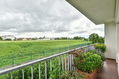 Chotovická, Kobylisy - Prague 8 | Rent, Apartment Four-bedroom (5+kk), 263 m²