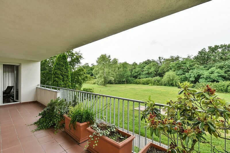 Chotovická, Kobylisy - Prague 8 | Rent, Apartment Four-bedroom (5+kk), 263 m²