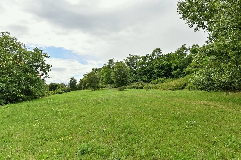 Chotovická, Kobylisy - Prague 8 | Rent, Apartment Four-bedroom (5+kk), 263 m²