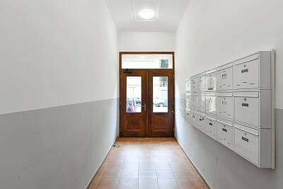 Duškova, Smíchov - Praha 5 | Pronájem, Byt 1+kk, 37 m²