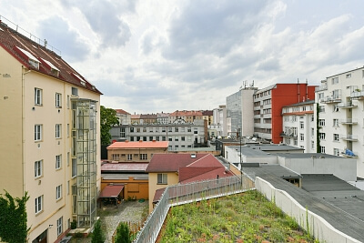 Komunardů, Holešovice - Praha 7 | Pronájem, Byt 1+kk, 31 m²