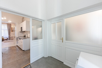 Mezibranská, Nové Město - Praha 1 | Pronájem, Byt 1+1, 48 m²