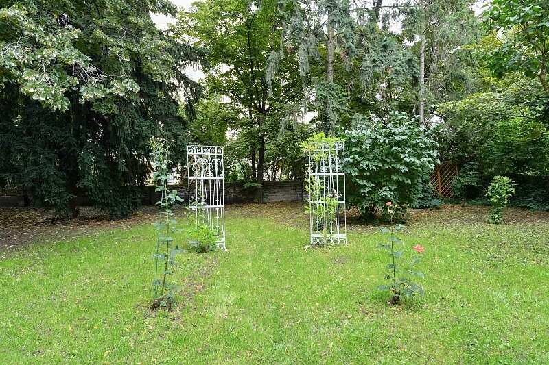 Čerchovská, Vinohrady - Prague 2 | Rent, Apartment One-bedroom (2+1), 76 m²