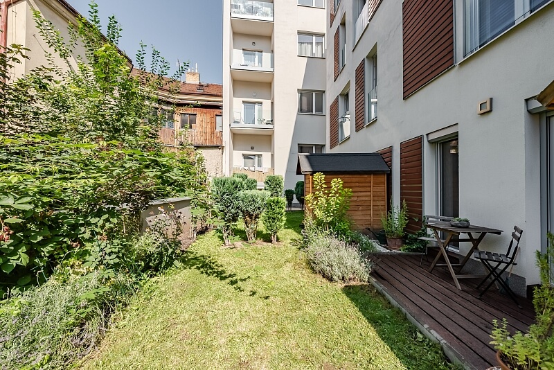 Ve Vrchu, Libeň - Prague 8 | Sale, Apartment Studio (1+kk), 31 m²
