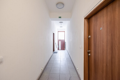 Ve Vrchu, Libeň - Praha 8 | Prodej, Byt 1+kk, 31 m²