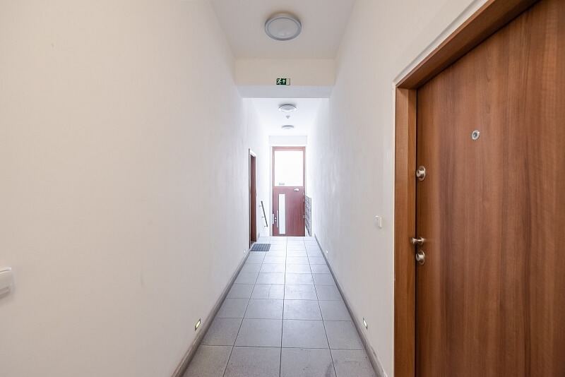 Ve Vrchu, Libeň - Praha 8 | Prodej, Byt 1+kk, 31 m²