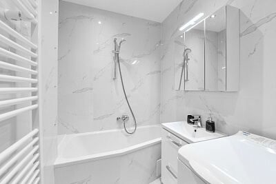 Holečkova, Smíchov - Prague 5 | Sale, Apartment Two-bedroom (3+kk), 64 m²