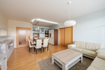 Čistovická, Řepy - Praha 6 | Pronájem, Byt 3+kk, 77 m²