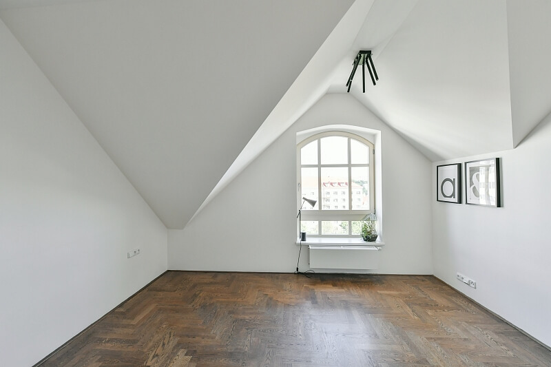 Náměstí Generála Kutlvašra, Nusle - Prague 4 | Rent, Apartment Two-bedroom (3+kk), 161 m²