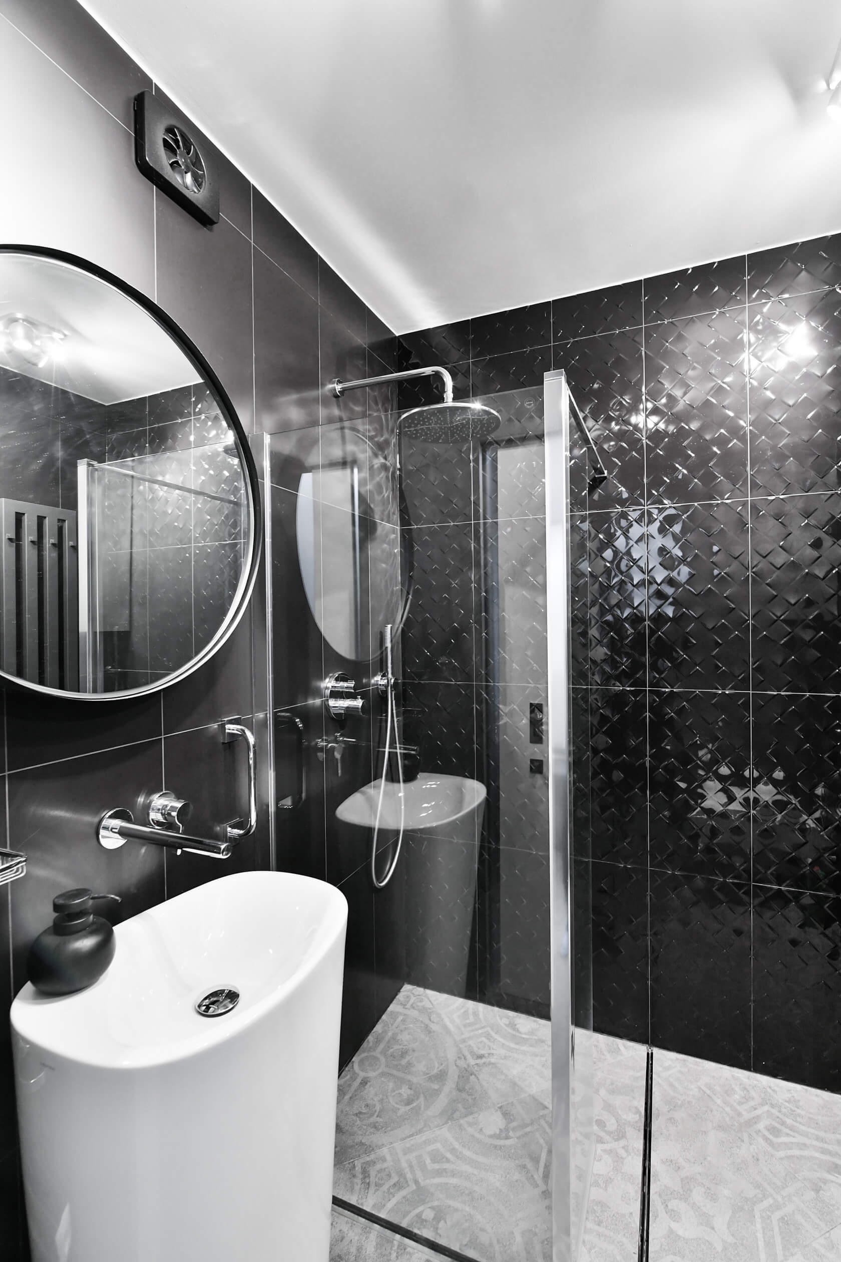 Náměstí Generála Kutlvašra, Nusle - Praha 4 | Pronájem, Byt 3+kk, 161 m²