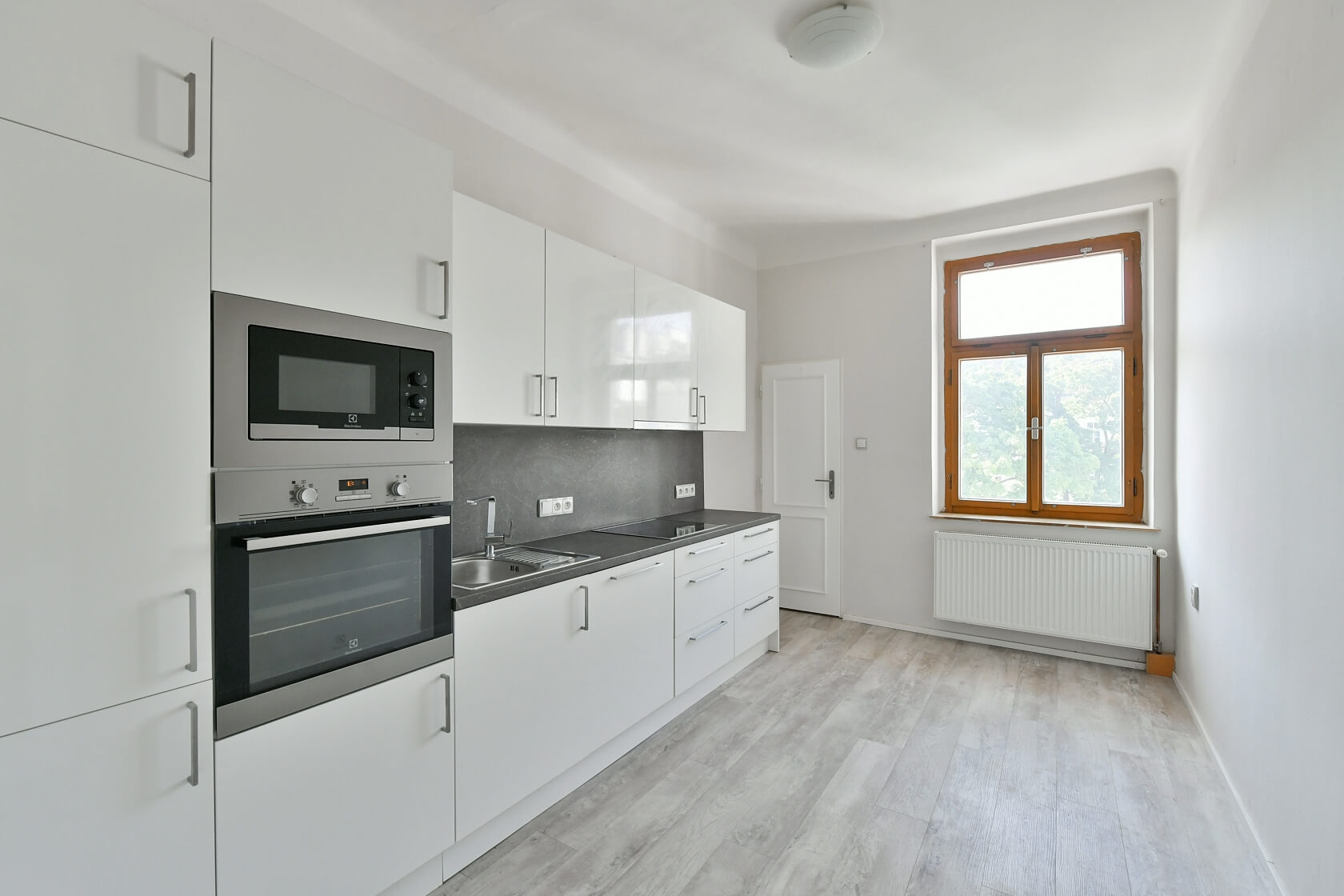 Slezská, Vinohrady - Prague 2 | Rent, Apartment One-bedroom (2+1), 70 m²