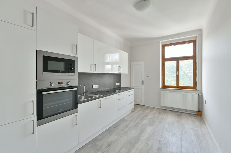 Slezská, Vinohrady - Praha 2 | Pronájem, Byt 2+1, 70 m²