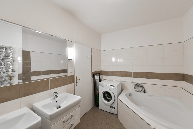 Volutová, Stodůlky - Prague 5 | Rent, Apartment Four-bedroom (5+1), 150 m²