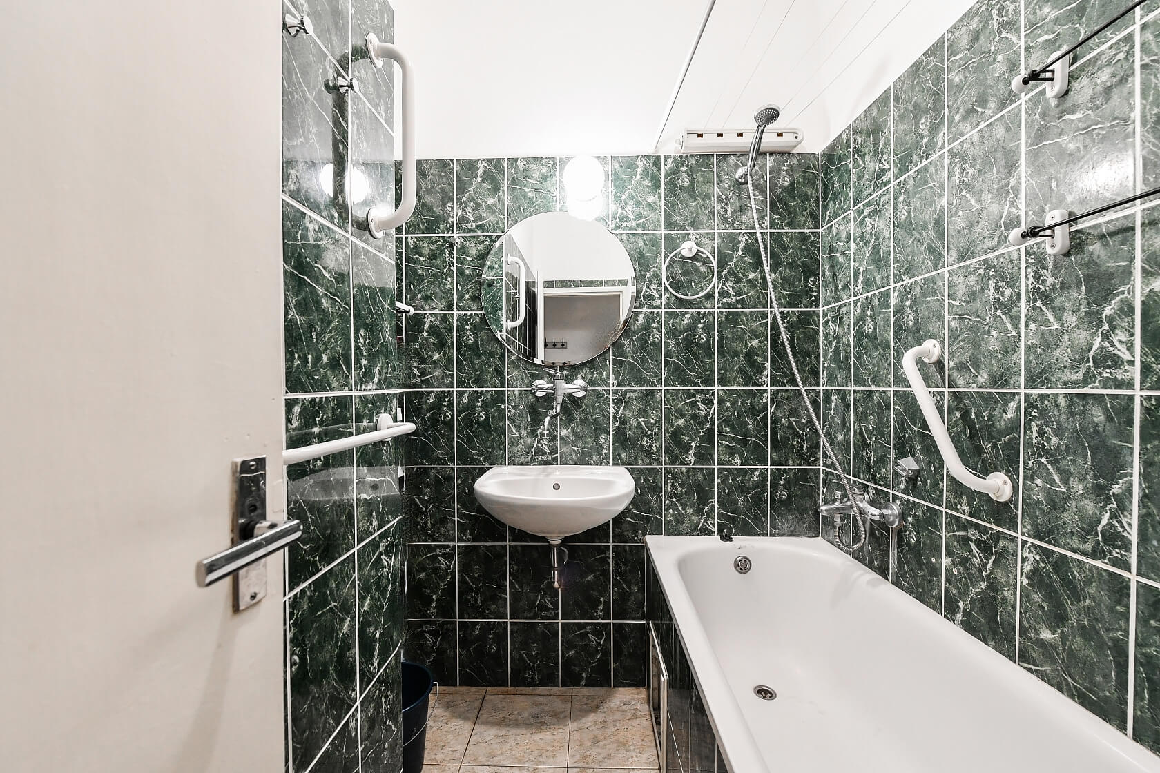 Sportovní, Vršovice - Prague 10 | Sale, Apartment One-bedroom (2+1), 47 m²