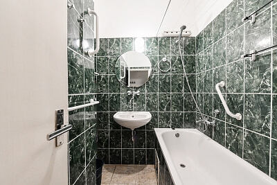 Sportovní, Vršovice - Praha 10 | Prodej, Byt 2+1, 47 m²