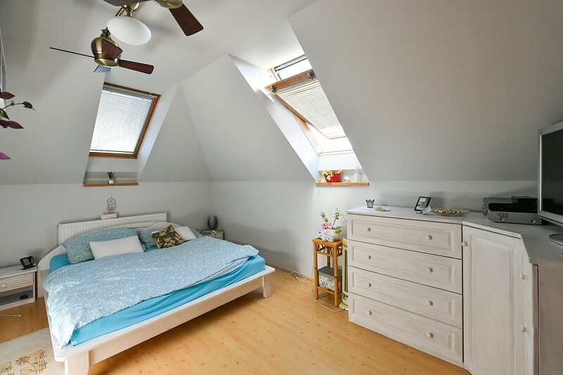 Srbínská, Svojetice - Praha-východ | Sale, House Three-bedroom (4+1), 132 m²