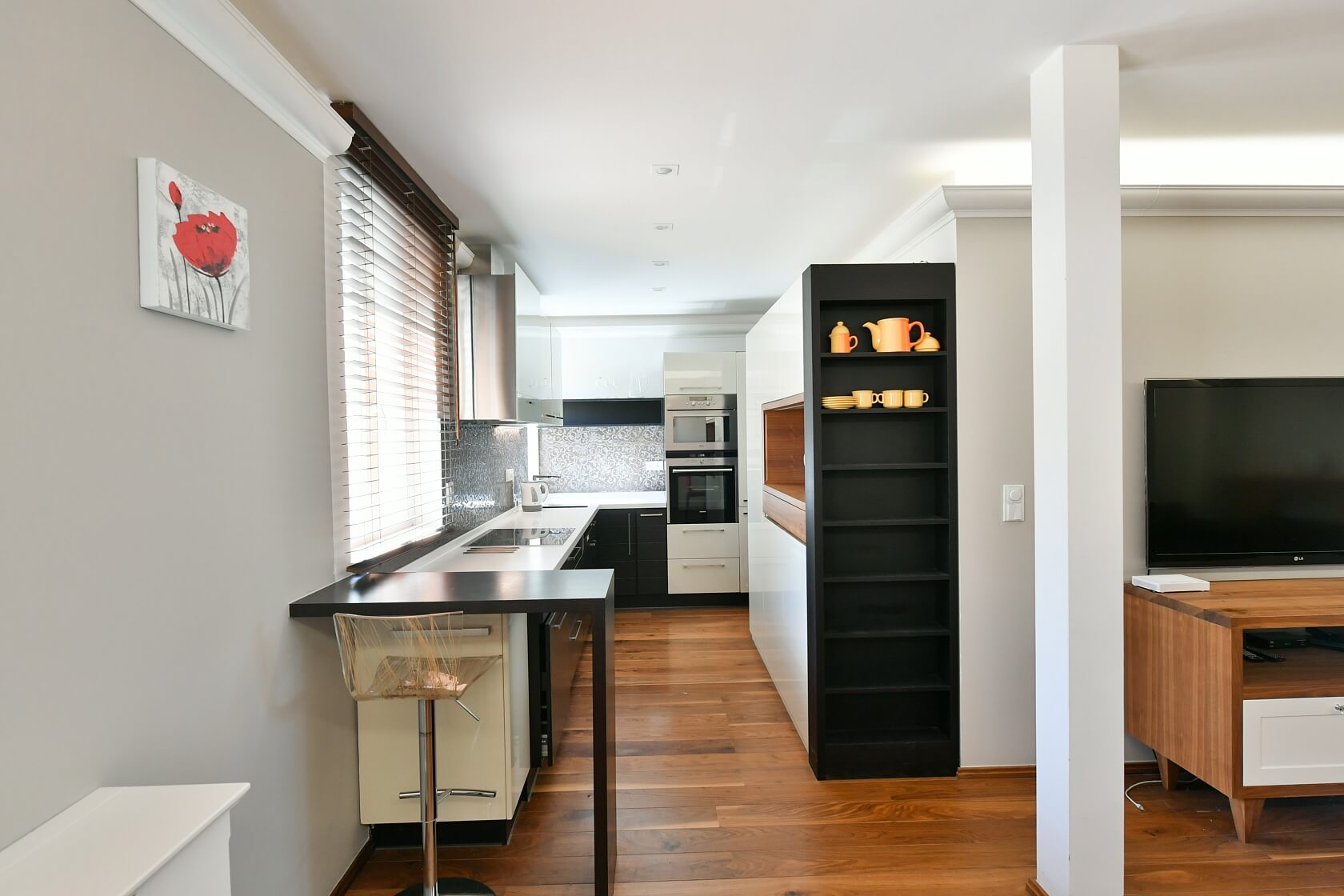 Příběnická, Žižkov - Prague 3 | Rent, Apartment Three-bedroom (4+1), 150 m²