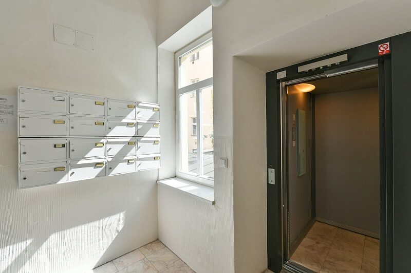 Příběnická, Žižkov - Praha 3 | Pronájem, Byt 4+1, 150 m²