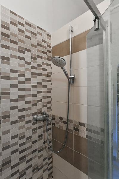 náměstí Dr. Václava Holého, Libeň - Prague 8 | Rent, Apartment One-bedroom (2+1), 70 m²