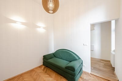 Ostrovského, Smíchov - Praha 5 | Pronájem, Byt 1+1, 32 m²