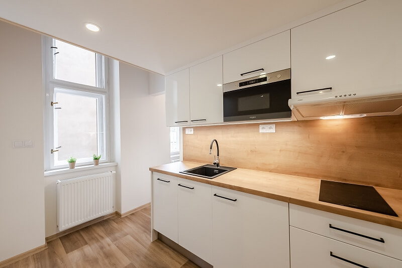 Ostrovského, Smíchov - Praha 5 | Pronájem, Byt 1+1, 32 m²