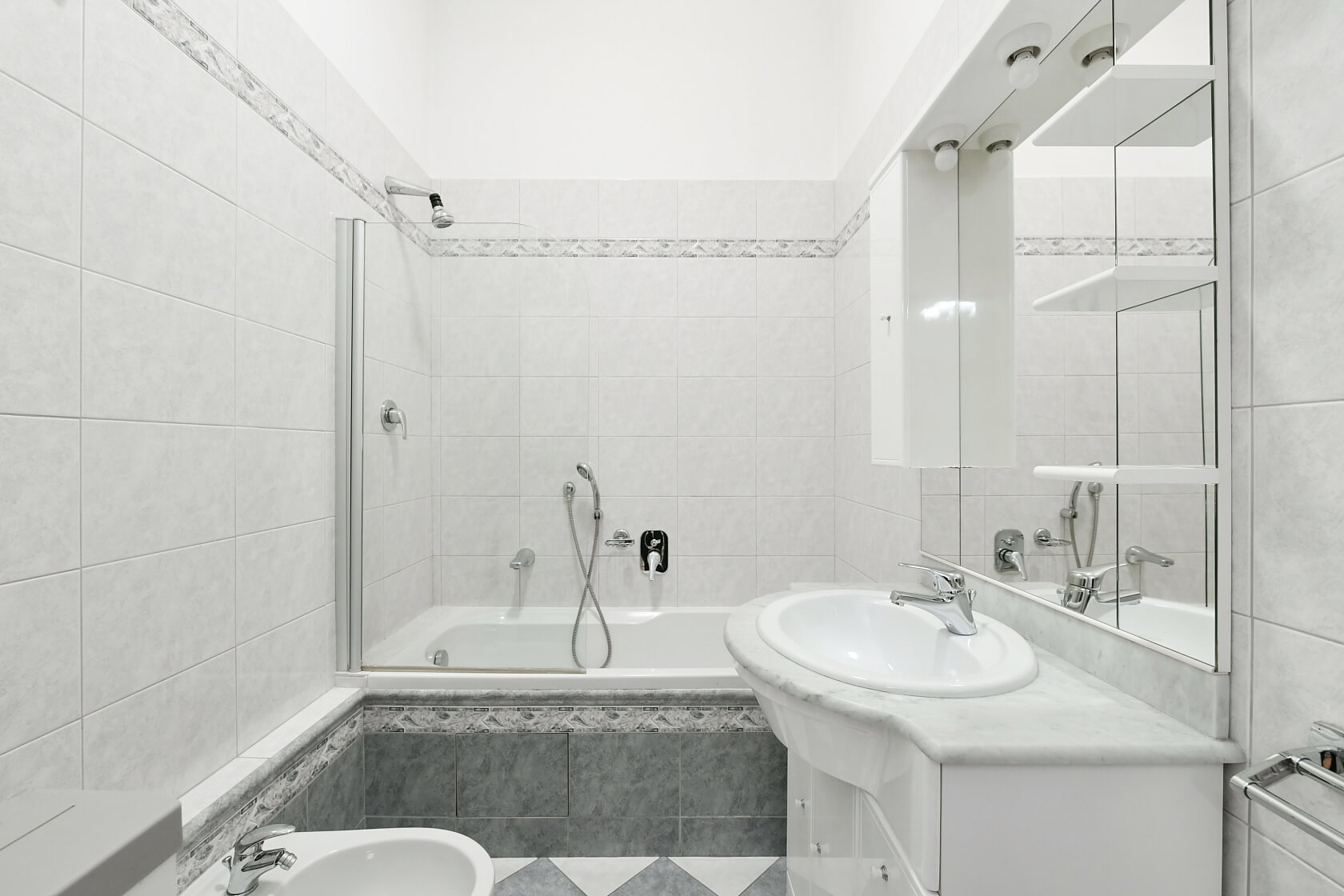 Rašínovo nábřeží, Nové Město - Praha 2 | Pronájem, Byt 3+1, 104 m²