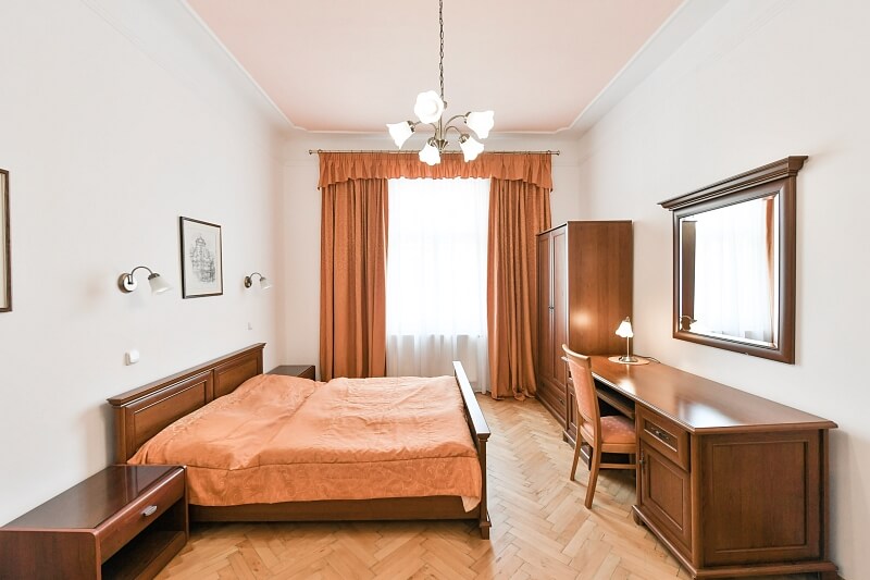 Rašínovo nábřeží, Nové Město - Prague 2 | Rent, Apartment Two-bedroom (3+1), 104 m²